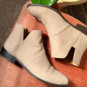 Lucky Brand Paramo Bootie | Size 7.5